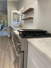 2 Yardley Ln in Hilton Head Island, SC - Building Photo - Building Photo