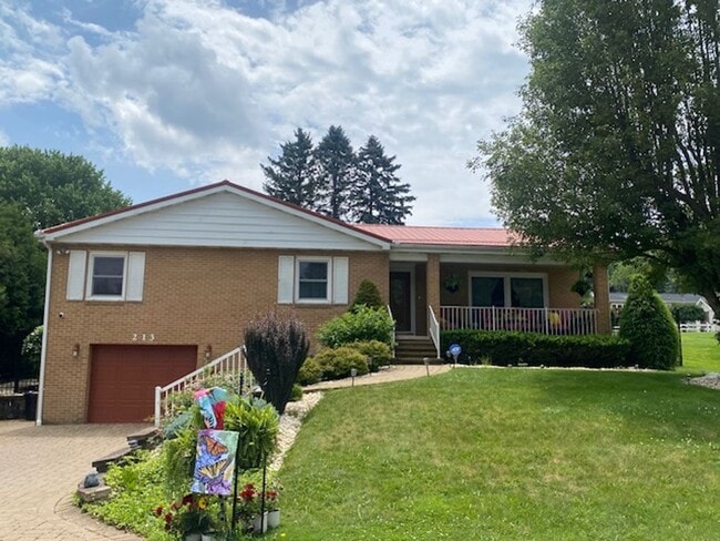 property at 213 Sunapee Dr