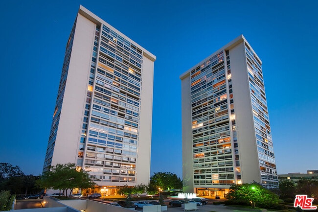 property at 2222 Ave of the Stars