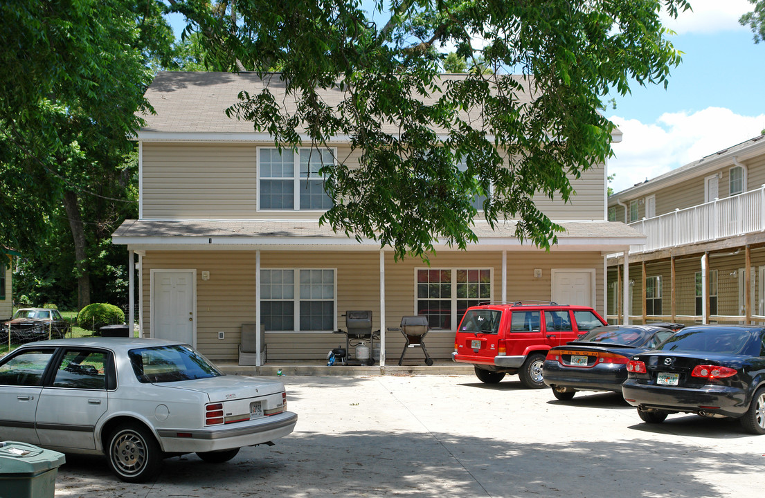 728 W Georgia St in Tallahassee, FL - Foto de edificio