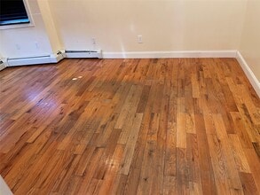 10 S Bond St in Mount Vernon, NY - Building Photo - Building Photo