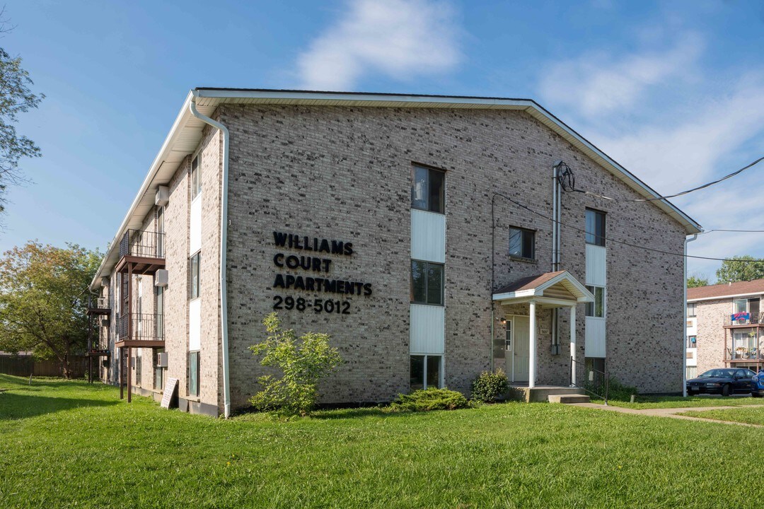 Williams Court Apartments in Niagara Falls, NY - Building Photo