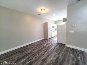 1370 Ogallala St in Pahrump, NV - Building Photo - Building Photo