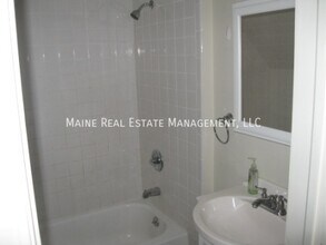 15 Elm St in Bangor, ME - Building Photo - Building Photo