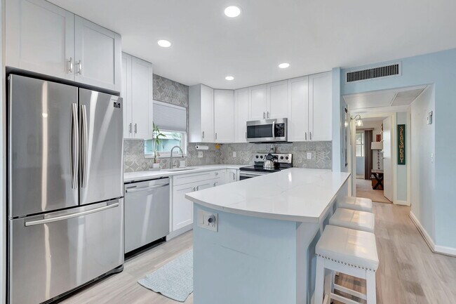 89 Flanders Way in Delray Beach, FL - Building Photo - Building Photo