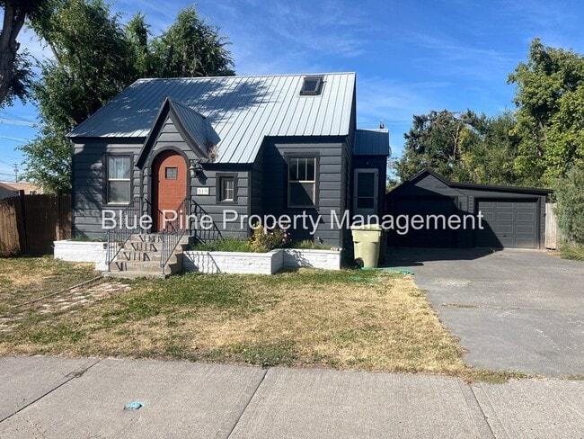 519 College St in Idaho Falls, ID - Building Photo - Building Photo