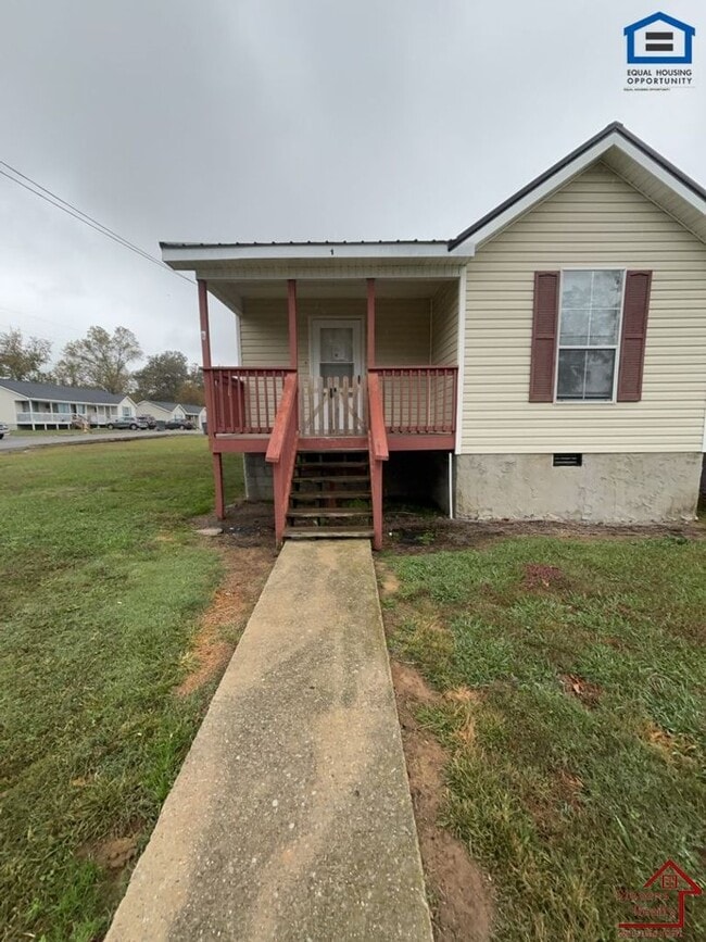 property at 117 Dogwood Pointe Dr