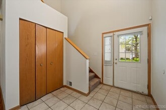 2707 McClennan Ct in Naperville, IL - Building Photo - Building Photo