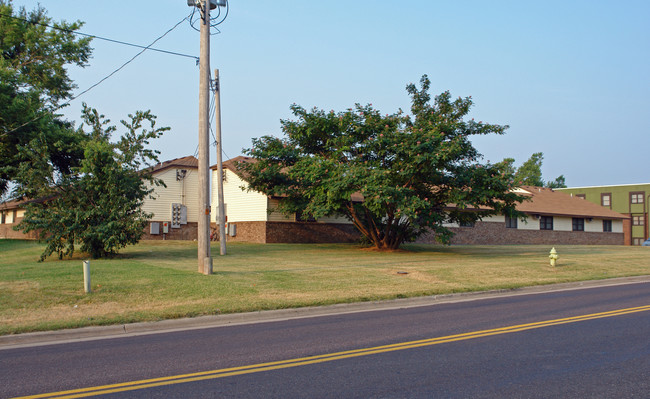 1314 Norton Rd in Springfield, MO - Building Photo - Building Photo