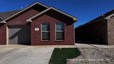 2116 N Avenue J in Lubbock, TX - Building Photo - Building Photo