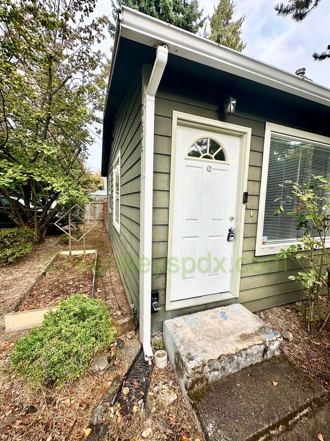 property at 5434 SE 20th Ave