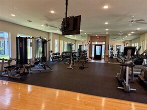 2400 McCue Rd, Unit 446 in Houston, TX - Building Photo - Building Photo