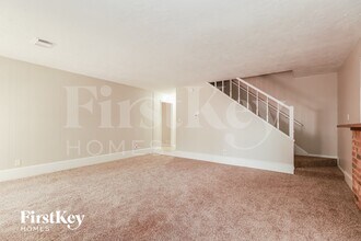 9727 John Bank Dr in Spring, TX - Building Photo - Building Photo