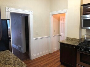 1509 SE Belmont St. in Portland, OR - Building Photo - Building Photo