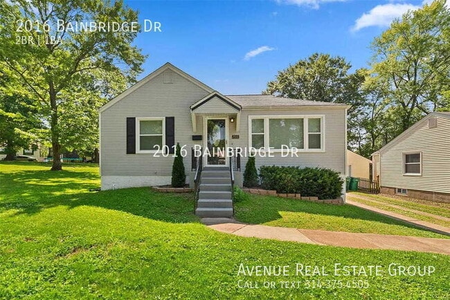 2016 Bainbridge Dr