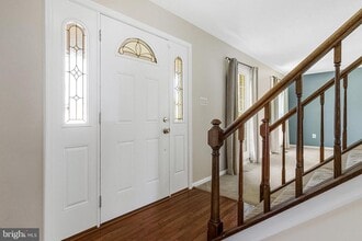 7512 Epsilon Dr in Rockville, MD - Building Photo - Building Photo