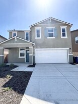 4626 Sami Jo Dr in Merced, CA - Building Photo