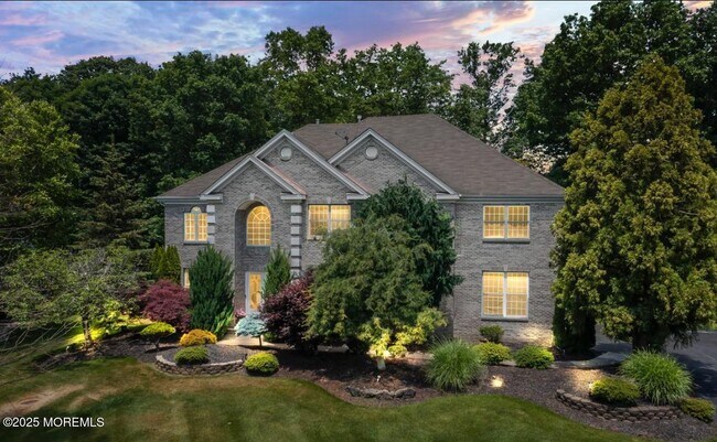 7 Round Hill Rd in Jackson Township, NJ - Building Photo - Building Photo