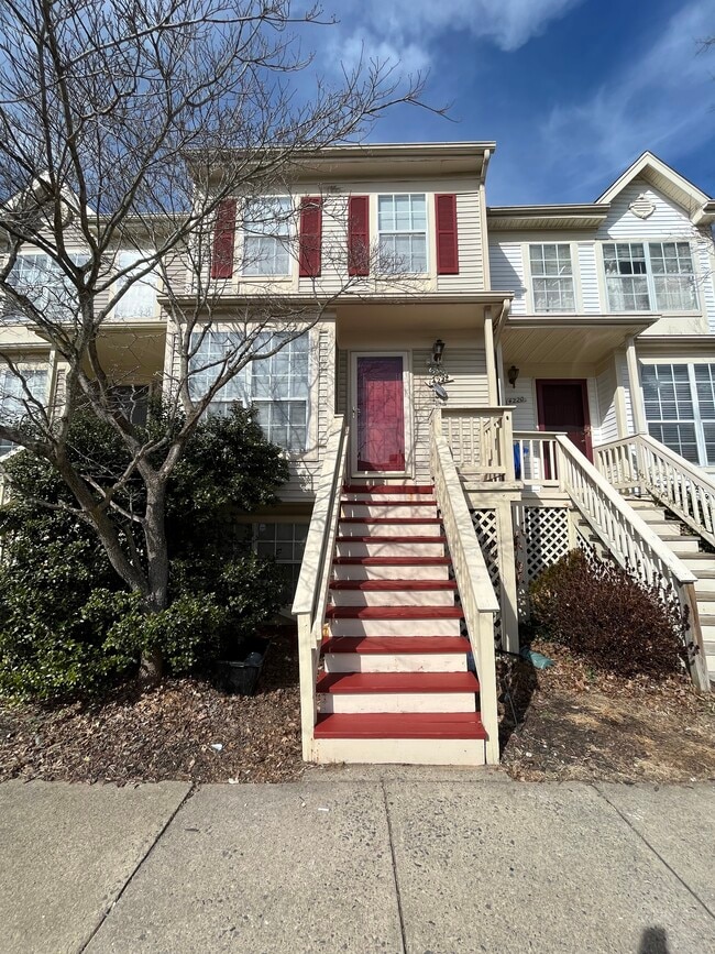 property at 14222 Autumn Cir