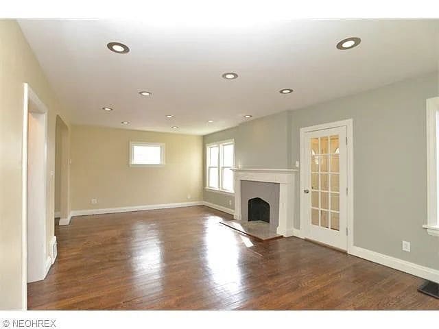 3599 Grosvenor Rd in Cleveland Heights, OH - Building Photo - Building Photo