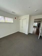 10 Myrtle St in Waltham, MA - Building Photo - Building Photo
