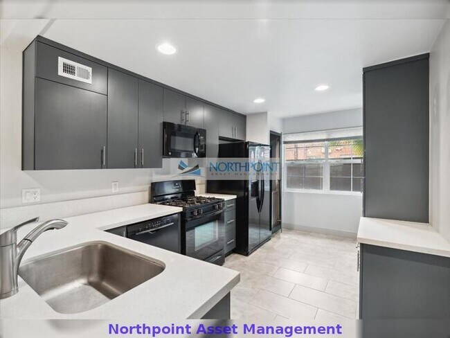 property at 3641 N 15th Ave
