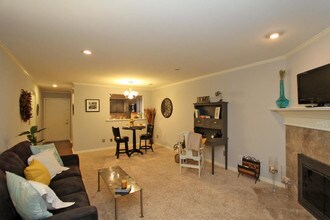 2741 Jobee Dr-Unit -#3 in Charleston, SC - Building Photo - Building Photo