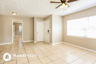 1411 Palmdale St in Jacksonville, FL - Building Photo - Building Photo