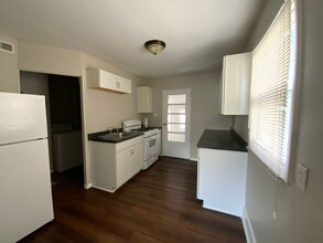2013 S Olive St in South Bend, IN - Building Photo - Building Photo