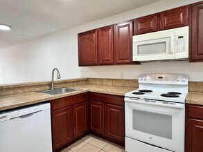 7474 E Arkansas Ave in Denver, CO - Building Photo - Building Photo
