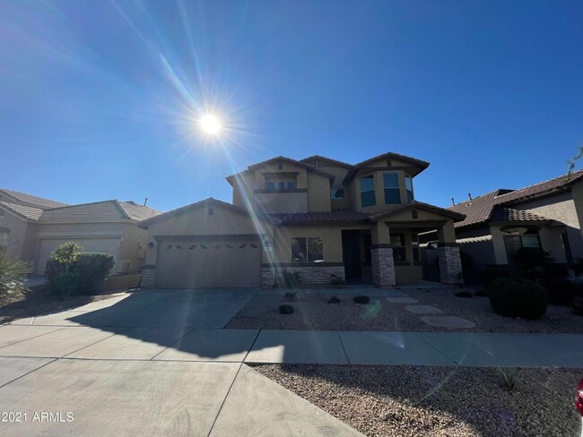 2427 W Eagle Feather Rd in Phoenix, AZ - Building Photo - Building Photo