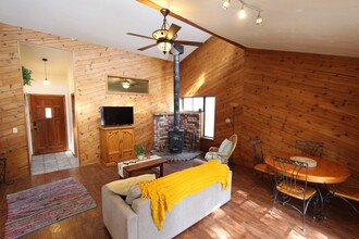 352 Cherokee in Flagstaff, AZ - Building Photo - Building Photo