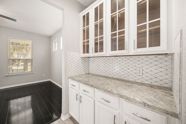 property at 21018 Oakley Hill Ct