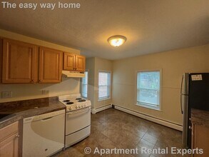 213 Beacon St in Somerville, MA - Building Photo - Building Photo