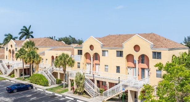 5200 NW 31st Ave, Unit 175 in Fort Lauderdale, FL - Foto de edificio - Building Photo