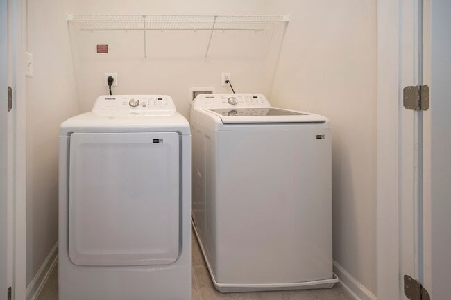 225 Aspen Rd in Stafford, VA - Building Photo - Building Photo