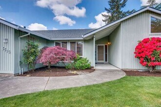 5535 NW Deschutes Dr in Portland, OR - Building Photo - Building Photo