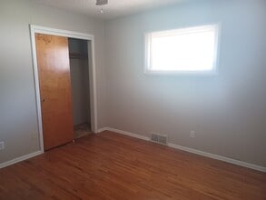 1839 N Sheridan St in Wichita, KS - Building Photo - Building Photo