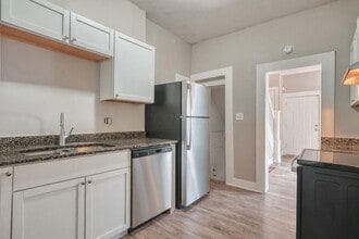 921 Miller Ave in Columbus, OH - Building Photo - Building Photo