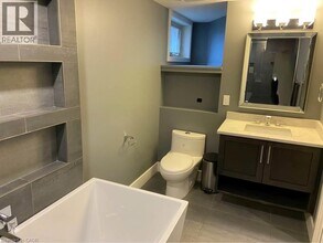 56 Woolwich St N in Breslau, ON - Building Photo - Building Photo