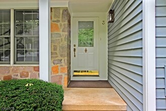 3 Knollcrest Rd in Bedminster, NJ - Building Photo - Building Photo