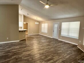 7170 Rampart Way in Pensacola, FL - Building Photo - Building Photo
