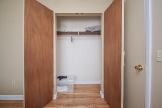 70 Carroll Ave, Unit 509 in Newport, RI - Building Photo - Building Photo