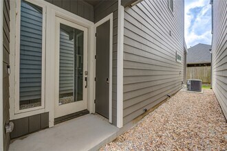 4220 McKinley St in Houston, TX - Building Photo - Building Photo