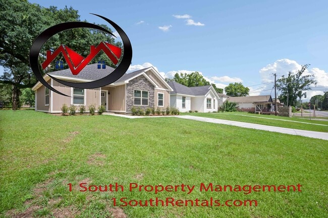 413 Bay Shore Ave in Mobile, AL - Building Photo - Building Photo