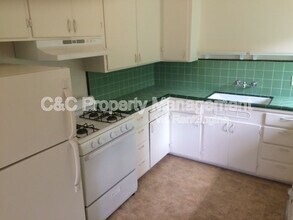 853 Pacific St in Monterey, CA - Building Photo - Building Photo