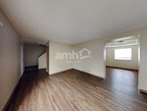 6647 Hilmar Dr in Westerville, OH - Foto de edificio - Building Photo