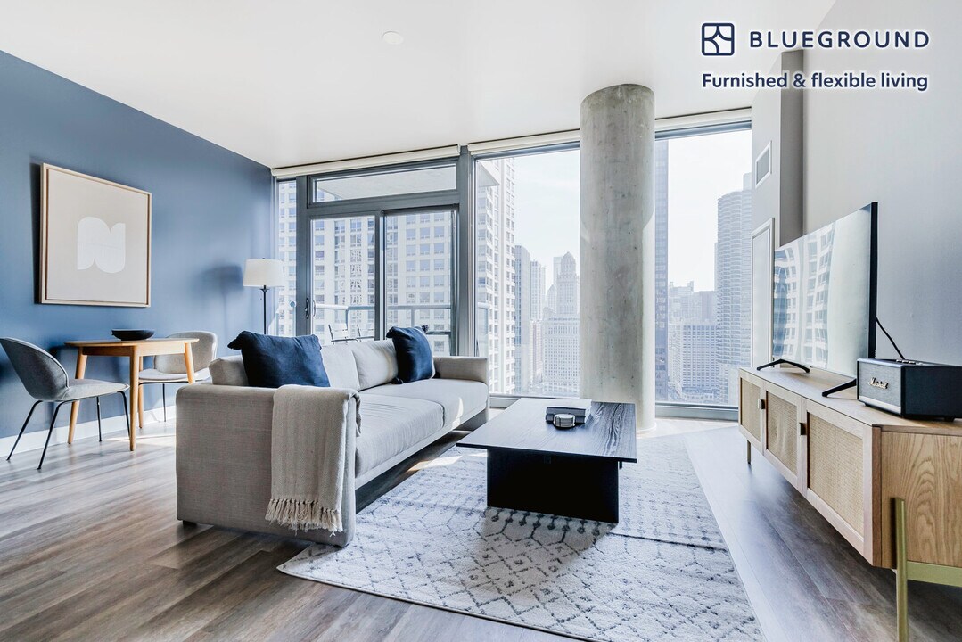 505 N State St in Chicago, IL - Building Photo