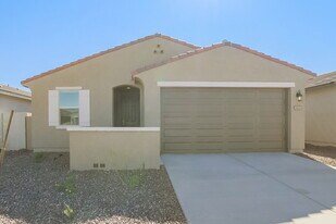 5643 W Walatowa St in Phoenix, AZ - Building Photo