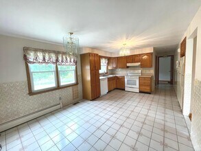 3 Carmen St in New Haven, CT - Building Photo - Building Photo